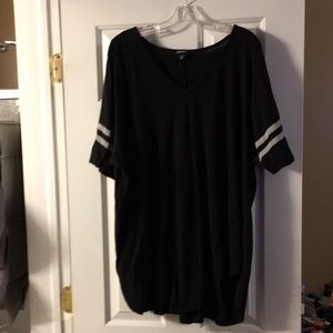 Torrid black and grey football shirt size 6